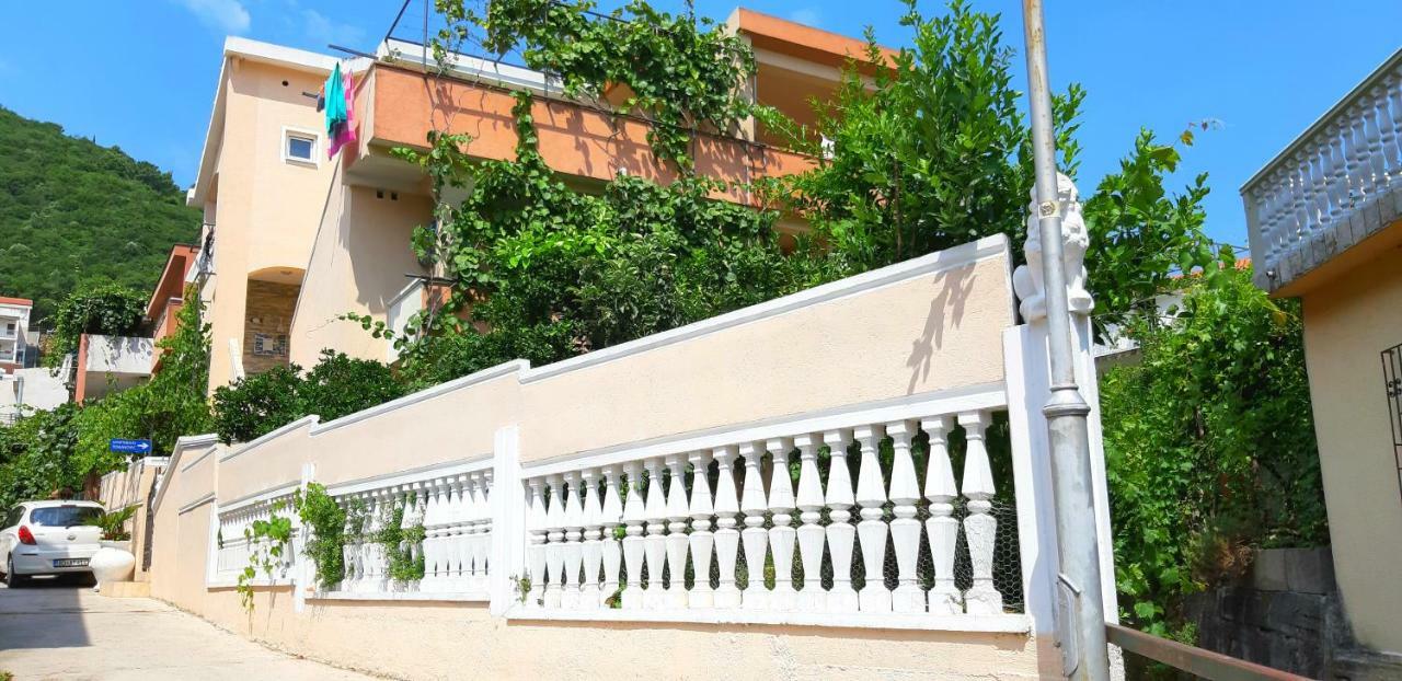 Apartments & Studios Tomanovic Будва Экстерьер фото
